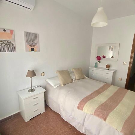 Vera Apartment, Acogedor Y Tranquilo En El Corazon De La Ciudad Antequera Exterior foto
